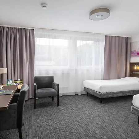 B&B Hotel Bytom Отель