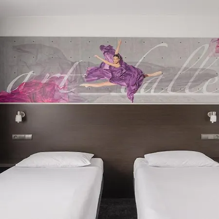 فندق B&B Hotel Bytom
