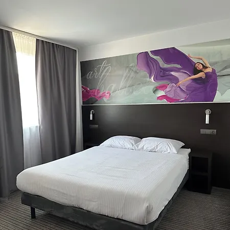 Hotel B&B Hotel Bytom 3*