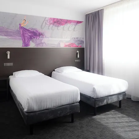 B&B Hotel Bytom מלון