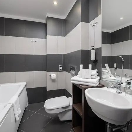 Hotel B&B Hotel Bytom Bytom