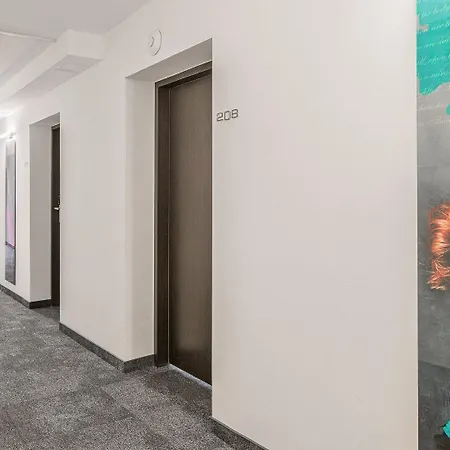Hotel B&B Hotel Bytom 3*