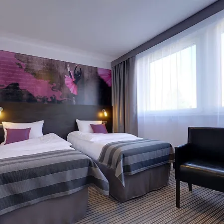 מלון B&B Hotel Bytom 3*