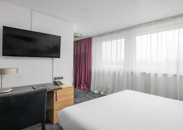 B&B Hotel Bytom מלון