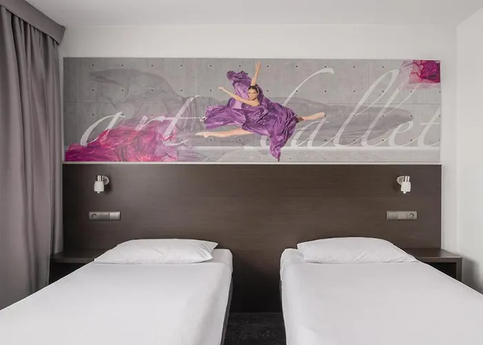 Отель B&B Hotel Bytom