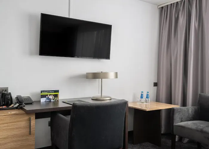 מלון B&B Hotel Bytom 3*