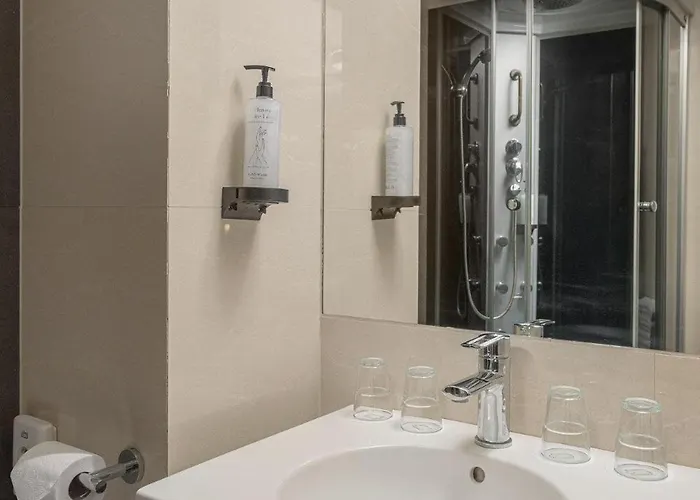 B&B Hotel Bytom מלון 3*