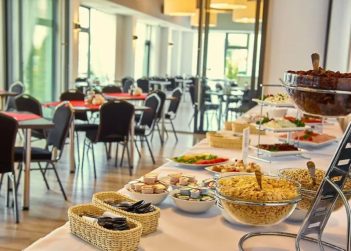 B&B Hotel Bytom מלון 3*